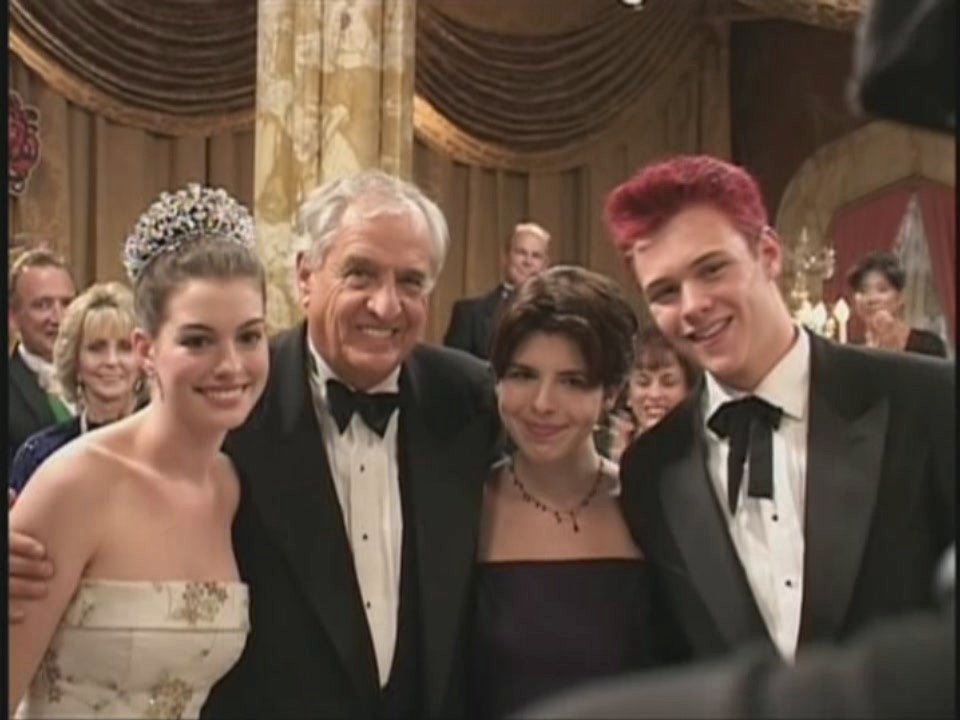 PrincessDiaries-Featurette_0525.jpg